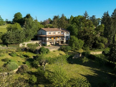 MAISON A VENDRE - TOURNUS - 229 m2 - 350000 €