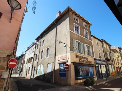 IMMEUBLE DE RAPPORT - TOURNUS - 113 m2 - VENDU