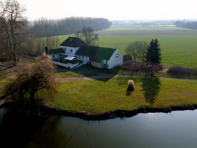 PROPRIETE A VENDRE - EPERVANS - 499 m2 - Prix : nous consulter