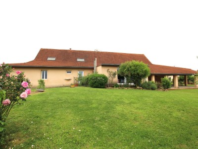 MAISON A VENDRE - CUISERY - 248 m2 - 349 000 €