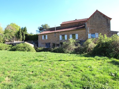 MAISON A VENDRE - TOURNUS - 320 m2 - 213 000 &euro;