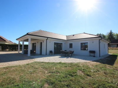 MAISON A VENDRE - TOURNUS - 124 m2 - 263 000 &euro;