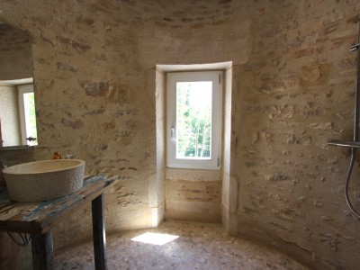CHATEAU A VENDRE - TOURNUS - 697 m2 - 1 700 000 &euro;