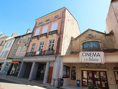 IMMEUBLES DE RAPPORT A VENDRE - TOURNUS - 836 m2 - 325000 €