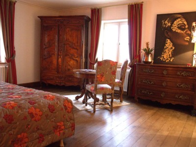 IMMEUBLE DE RAPPORT A VENDRE - TOURNUS - 408 m2 - 550000€