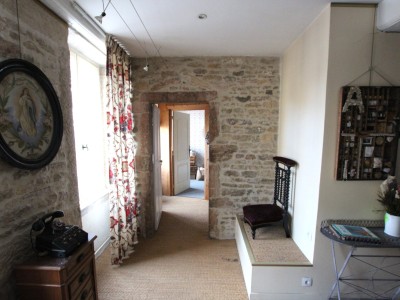 IMMEUBLE DE RAPPORT A VENDRE - TOURNUS - 246 m2 - 350�000�&euro;