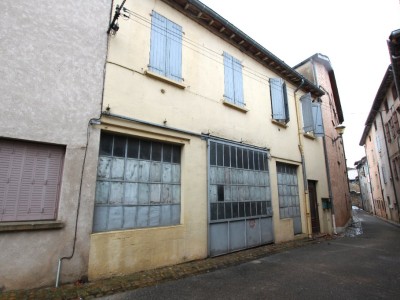 IMMEUBLE DE RAPPORT A VENDRE - TOURNUS - 162 m2 - 205�000�&euro;