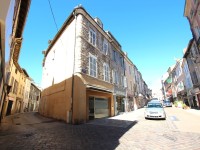 IMMEUBLE DE RAPPORT A VENDRE - TOURNUS - 242 m2 - 319 000 &euro;