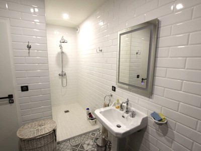 LOFT A VENDRE - TOURNUS - 160 m2 - 315�000�&euro;