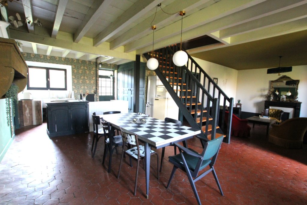 MAISON - CUISERY - 138 m2 - VENDU