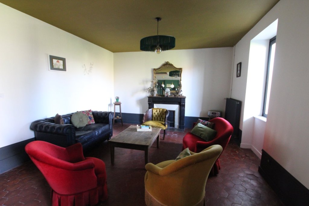 MAISON - CUISERY - 138 m2 - VENDU