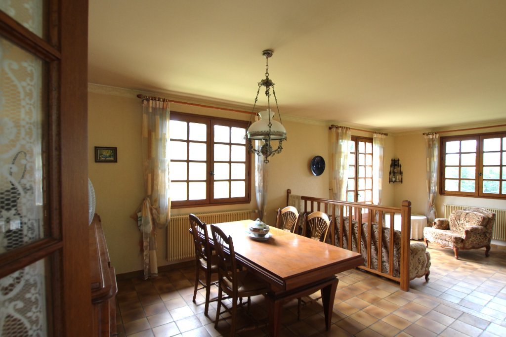 MAISON - CUISERY - 132 m2 - VENDU