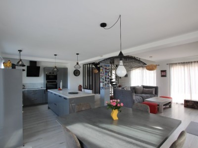 MAISON A VENDRE - CUISERY - 150 m2 - 365000€