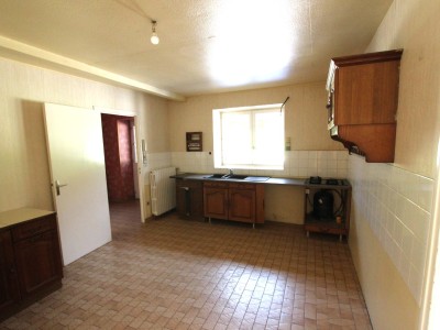 MAISON A VENDRE - CUISERY - 195 m2 - 239 000 €