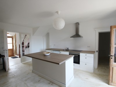 MAISON DE VILLAGE - CURTIL SOUS BURNAND - 151 m2 - VENDU