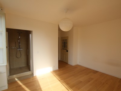 MAISON DE VILLAGE - CURTIL SOUS BURNAND - 151 m2 - VENDU
