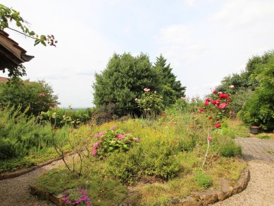 MAISON - ETRIGNY - 160 m2 - VENDU