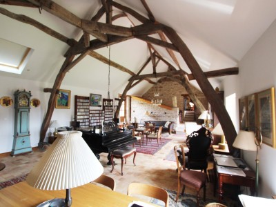 MAISON - ETRIGNY - 160 m2 - VENDU