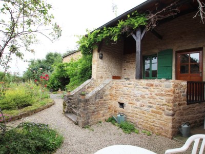 MAISON - ETRIGNY - 160 m2 - VENDU