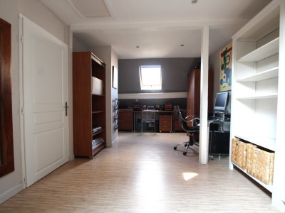 MAISON A VENDRE - MACON - 146 m2 - 435000 €