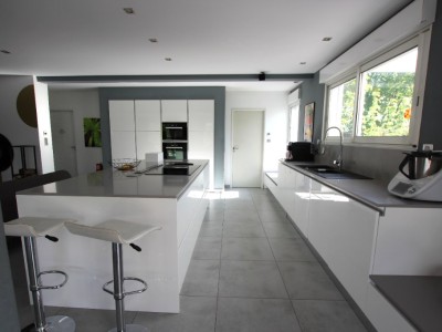 MAISON A VENDRE - MACON - 223 m2 - 589 000 &euro;