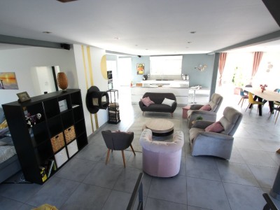 MAISON A VENDRE - MACON - 223 m2 - 589 000 &euro;