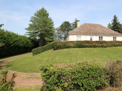 MAISON SUR SOUS SOL A VENDRE - SENNECEY LE GRAND - 196 m2 - 232000 €
