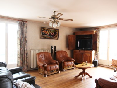 MAISON SUR SOUS SOL A VENDRE - SENNECEY LE GRAND - 196 m2 - 232000 €