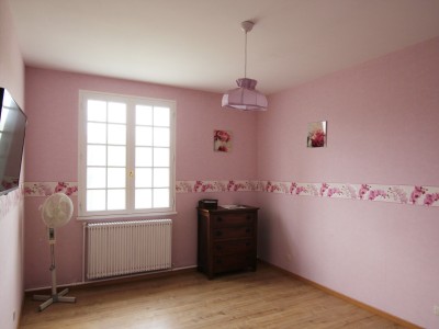 MAISON SUR SOUS SOL A VENDRE - SENNECEY LE GRAND - 196 m2 - 232000 €