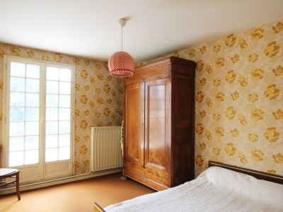 MAISON SUR SOUS SOL A VENDRE - SENNECEY LE GRAND - 196 m2 - 232000 €