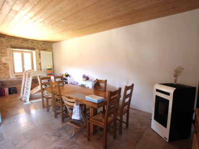 MAISON A VENDRE - SENNECEY LE GRAND - 162 m2 - 285 000 &euro;