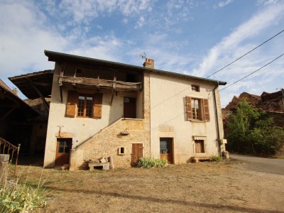 PROPRIETE A VENDRE - SENNECEY LE GRAND - 585 m2 - 226 000 €