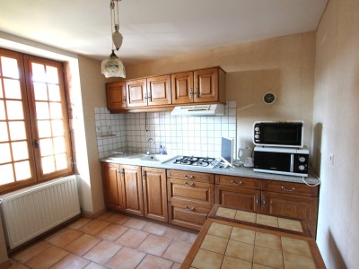 PROPRIETE A VENDRE - SENNECEY LE GRAND - 585 m2 - 226 000 €
