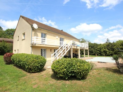 MAISON A VENDRE - ST GENGOUX LE NATIONAL - 202 m2 - 585 000 &euro;