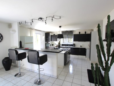 MAISON A VENDRE - ST GENGOUX LE NATIONAL - 202 m2 - 585 000 &euro;