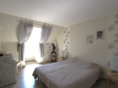 MAISON A VENDRE - ST GENGOUX LE NATIONAL - 132 m2 - 349 000 €