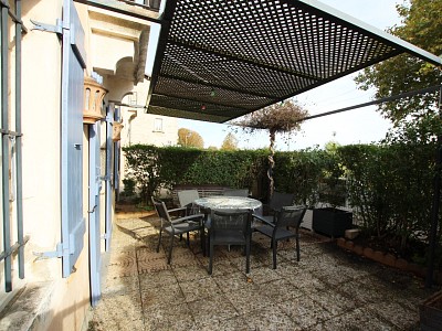 MAISON DE VILLE A VENDRE - TOURNUS - 88 m2 - 270000 €