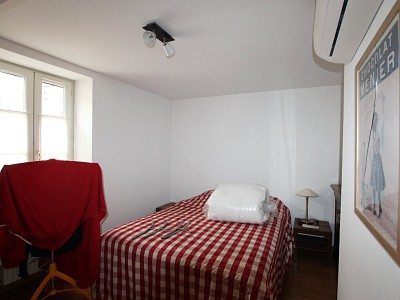MAISON DE VILLE A VENDRE - TOURNUS - 88 m2 - 270000 €