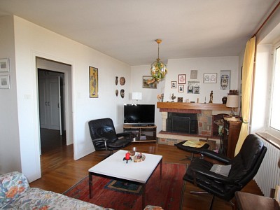 MAISON - TOURNUS - 229 m2 - 298000 €