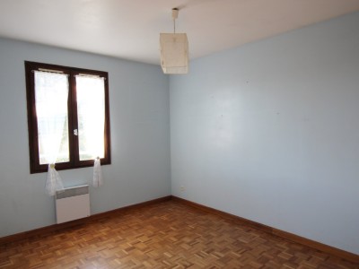 MAISON SUR SOUS SOL A VENDRE - TOURNUS - 100 m2 - 189000 €