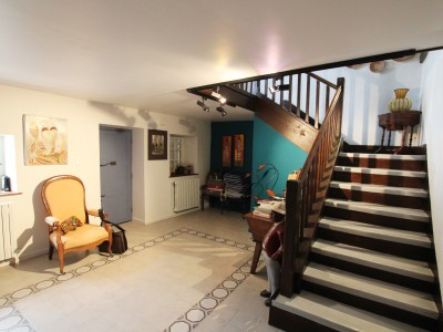 PROPRIETE A VENDRE - TOURNUS - 241 m2 - 520000 €