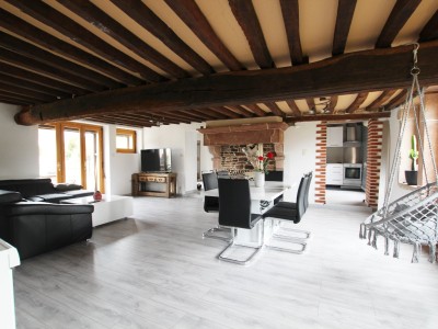 MAISON A VENDRE - TOURNUS - 163 m2 - 225000 €