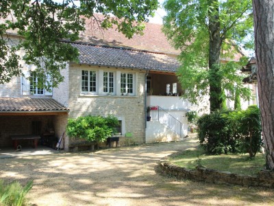 MAISON A VENDRE - TOURNUS - 151 m2 - 298000 €