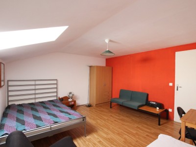 MAISON A VENDRE - TOURNUS - 141 m2 - 215000 €