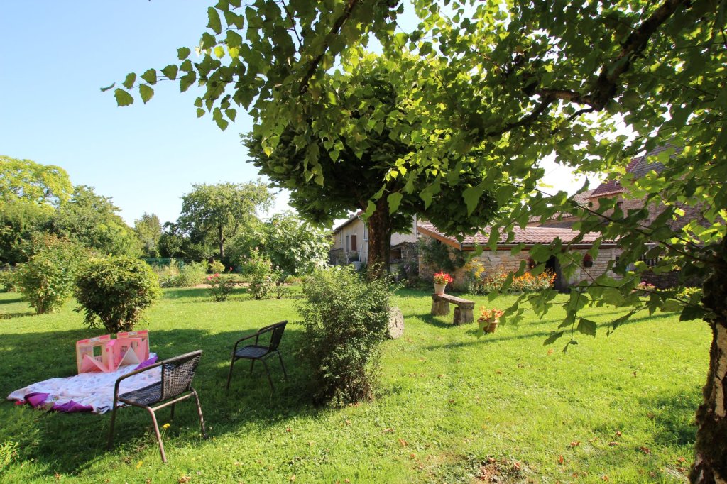 MAISON - MANCEY - 87 m2 - VENDU