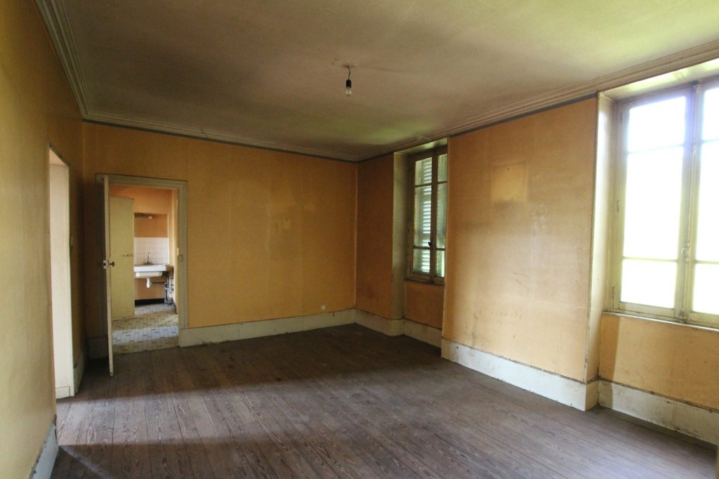MAISON - MARTAILLY LES BRANCION - 130 m2 - VENDU
