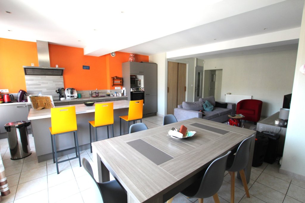 MAISON - TOURNUS - 122 m2 - VENDU