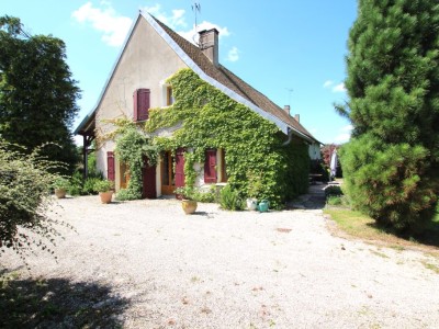 MAISON - LA GENETE - 141 m2 - VENDU