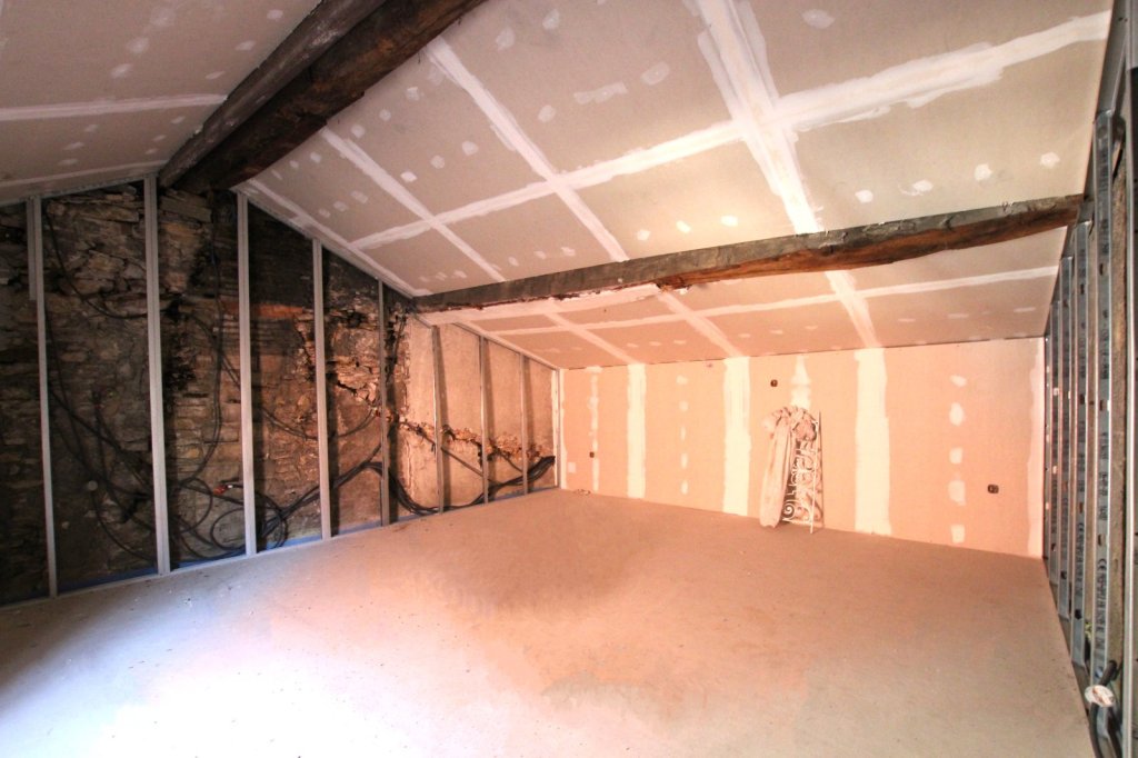 MAISON - TOURNUS - 114 m2 - VENDU