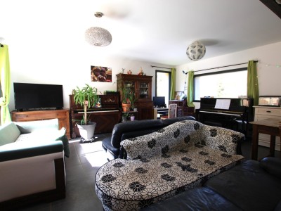 MAISON A VENDRE - TOURNUS - 181 m2 - 298000€